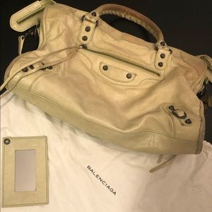 🌟🌟 Balenciaga Motorcycle Handbag 🌟🌟
